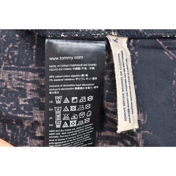 Tommy Hilfiger Navy Blue City Skyline Print Women's Plus Size 16 Dress - Picture 2 of 8